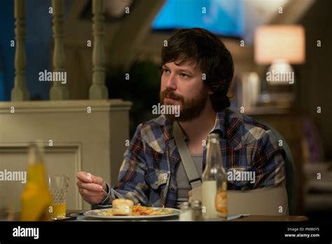 John Gallagher Jr Emmett 10 Cloverfield Lane Fotografías E Imágenes De