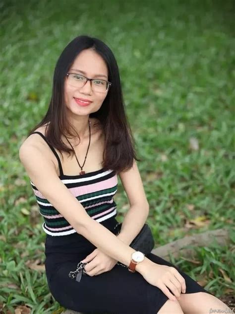 Top Hot And Sexy Vietnamese Women Girls