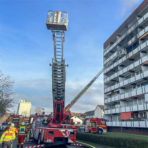 Bruchsal Brand In Hochhaus Sorgt F R Feuerwehreinsatz Swr Aktuell