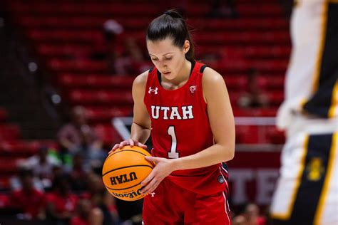 Utah Womens Basketball Remains Undefeated After Utah Packed Week The Daily Utah Chronicle