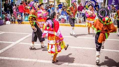 El Agasajo Estuvo Presidido Por El Alcalde De La Provincia Ing Ronald