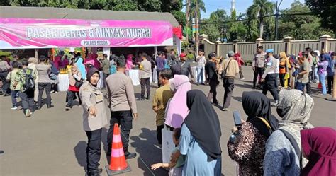 Jelang Ramadhan Polres Bogor Gelar Operasi Pasar Murah Okezone