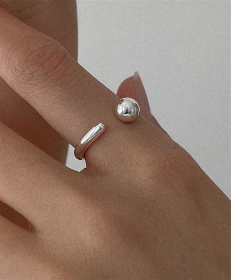 Musinsa Byweekend Silver Luna Ring