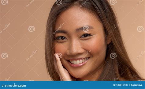 Thai Asian Model With Natural Makeup On Beige Background Stock Image Image Of Natural Neutral