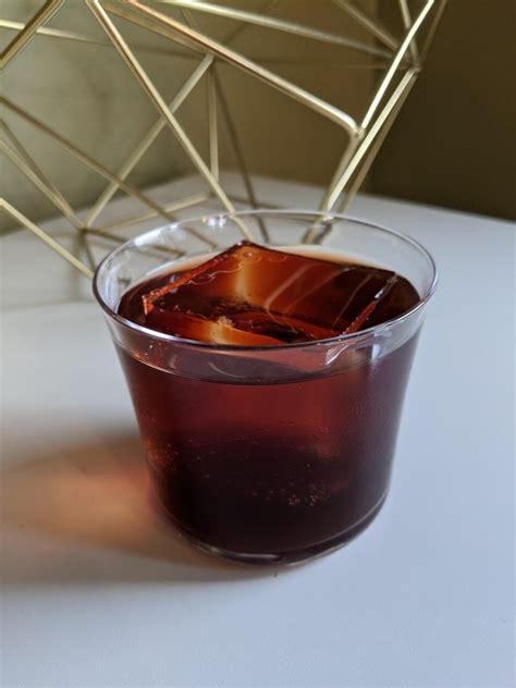 How to Make Sloe Gin Cocktails [That's the Spirit] - Cocktails Away