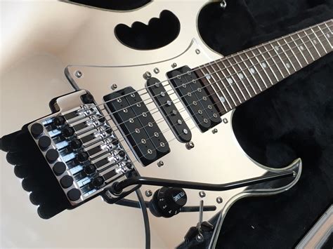 Las 7 Mejores Guitarras Para Metal Guitarristas