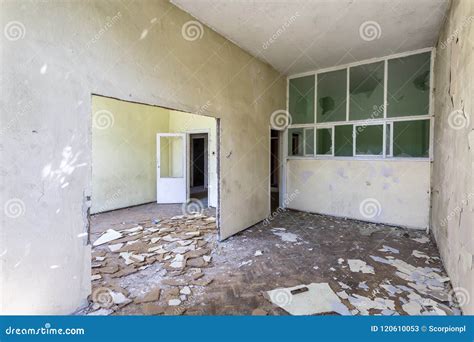 Inside The Destroyed House Stock Image Image Of Destruction 120610053