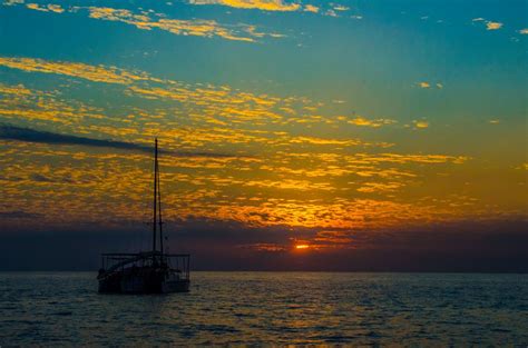 Sunset Cruise In Manuel Antonio Costa Rica