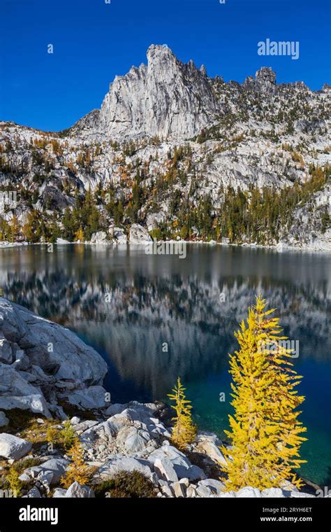 Beautiful Alpine Lakes Wilderness Area In Washington Usa Stock Photo