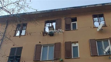 Incendio Di Via Piacenza La Solidariet Del Quartiere Raccolta Di