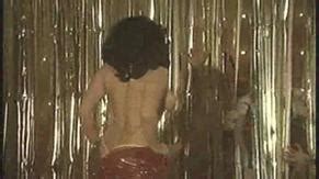 EL BURLESQUE NUDE SCENES AZNude