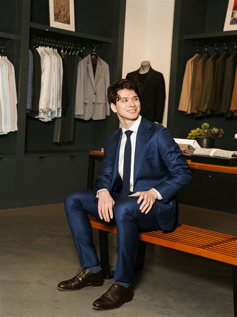 Help Your Groom Say Yes to The Suit: The Bonobos Guideshop Fitting