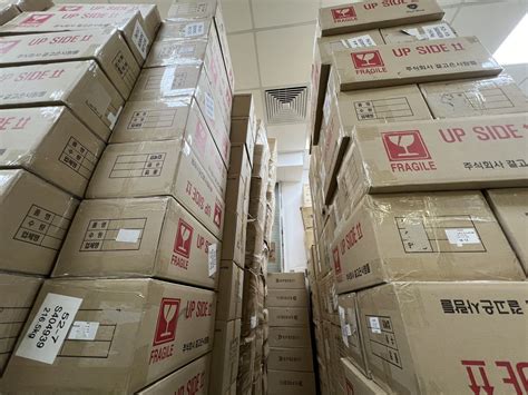 Bên trong biệt thự 5 tầng chứa hàng nghìn đơn hàng của hot girl nổi tiếng Mailystyle