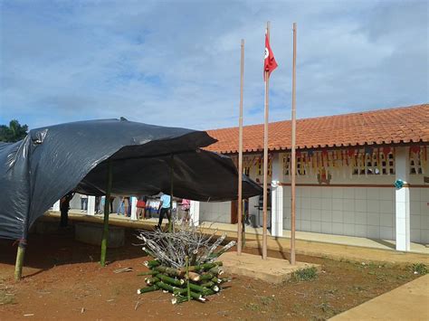 No Baixo Sul Da Bahia Mst Lan A Campanha De Solidariedade Escola