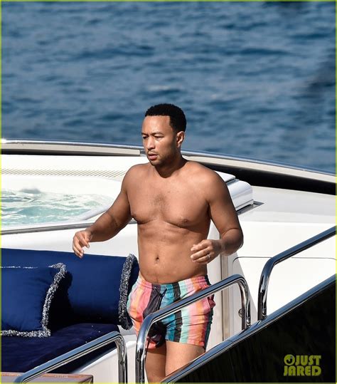 John Legend Chrissy Teigen Show Off Their Hot Bods In Italy Photo