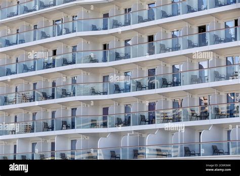 cabins balcony on modern cruise ship Stock Photo - Alamy