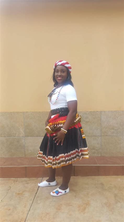 xitsonga traditional attire | Xitsonga traditional attire, Traditional ...