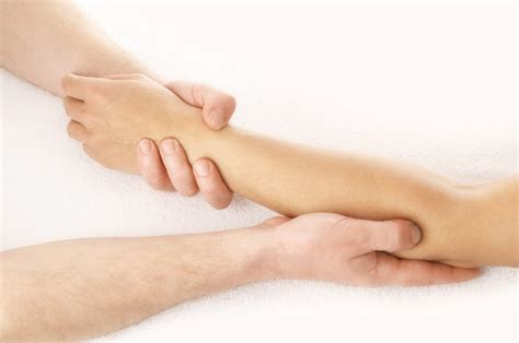 Ellbow Massage Cedar Orthopaedic Surgery Specialty Clinic