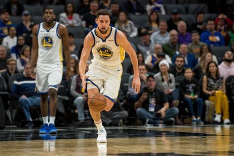 Nba》末節差點翻船 勇士三巨頭合飆95分逆轉勝國王 自由體育