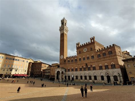 1 Besten Museen Galerien In Siena Mit Karte