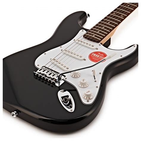 Squier Affinity Stratocaster Black Gear Music