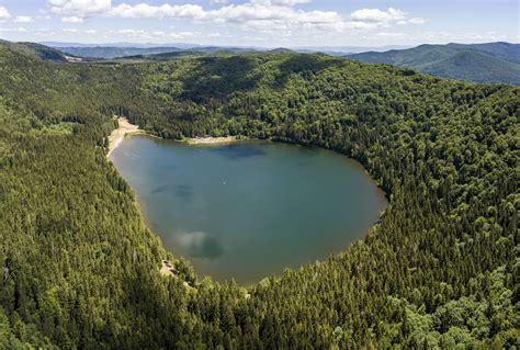 Where to Visit Volcanoes in Europe | SmarterTravel