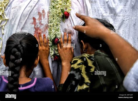 Kolkata India 29th July 2023 Muslim Devotees Take Blessings From