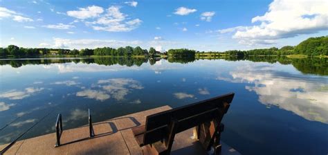 Domki letniskowe Mazury z własnym pomostem i sprzętem pływającym