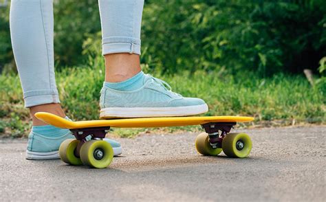 skate shoes  girls  laid