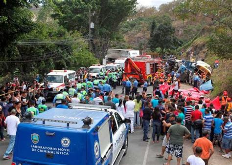 Tragedia En Honduras Choque Entre Dos Buses Deja Muertos Y