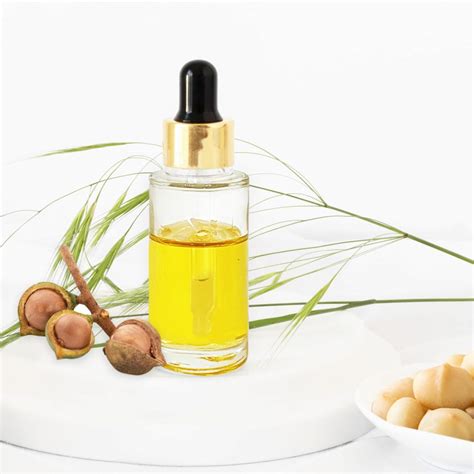 Macadamia Ternifolia Seed Oil - Macadamia oil - Hóa chất rồng việt