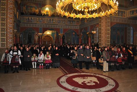 PS Iustin Sigheteanu a oficiat Liturghia la Catedrală Primăria