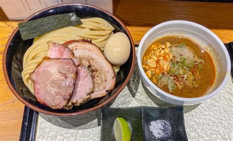 『麻辣チャーシューつけ蕎麦 並 ¥1 600 味玉 ¥100』中華蕎麦 ひら井のレビュー ラーメンデータベース