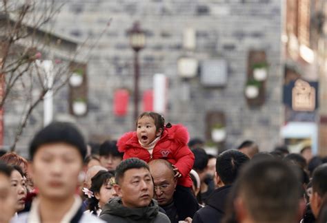 春節出遊｜多地熱門景點爆滿 緊急提醒門票售罄宜改行程 星島日報