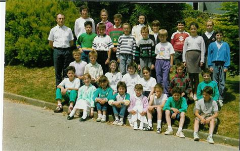 Photo De Classe Cm2 De 1988 Ecole Notre Dame De Liesse Saint Renan