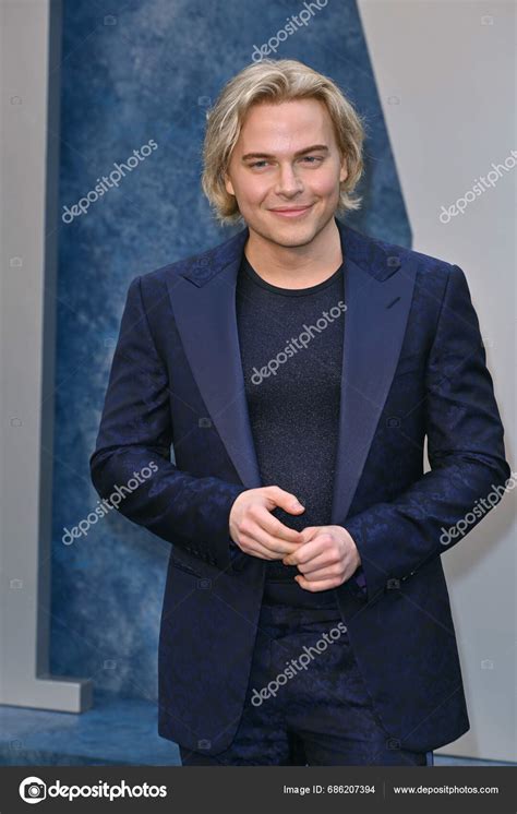 Beverly Hills March 2023 Ronan Farrow 2023 Vanity Fair Oscar – Stock ...