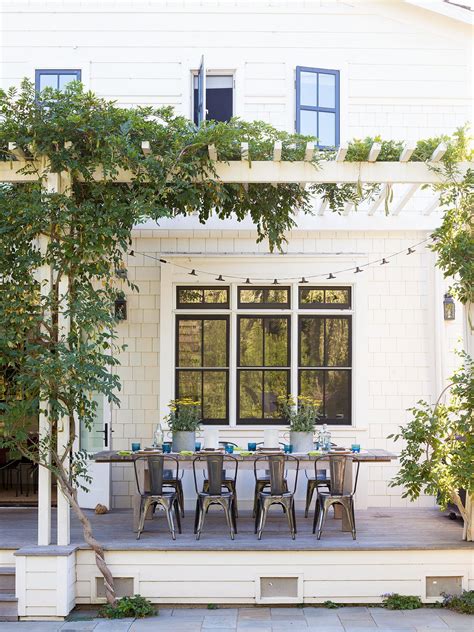 Deck Decorating Ideas For A Stylish Outdoor Room