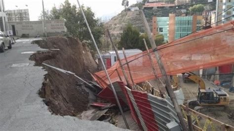 La Paz Cae Una Plataforma En Inmediaciones Del Edificio De La ANH No