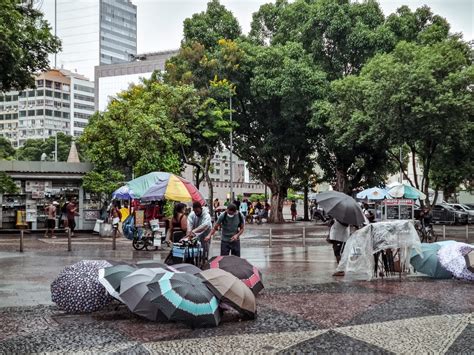 Semana No Rio Come A Pancada De Chuva E Chegada De Frente Fria