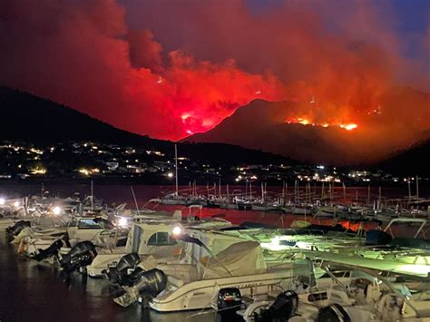 Un Incendio Quema 195 Hectáreas Del Parque Natural Del Cap De Creus Y