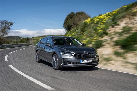 Skoda Superb Estate Gets Detailed Plug In Hybrid Will Arrive With DC