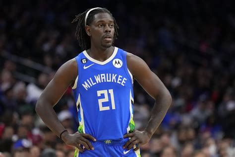 Jrue Holiday Recalls Getting Trade Update Over Text From Bucks GM It