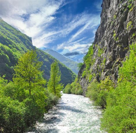 Gryka E Rugov S Kosova Atdheu Rugova Mrekulli Natyrore Drini