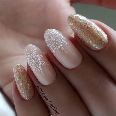 Glitter And Nude Christmas Nail Art New Years Eve Nails Xmas Nails