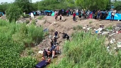 Watch Noticias Telemundo Highlight Ni Los Peligros Del Río Bravo Ni El Llanto De Niños Detienen