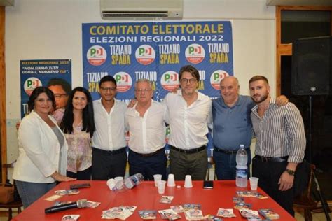 Bagno Di Folla Per Tiziano Spada Inaugurato Il Comitato Elettorale Del