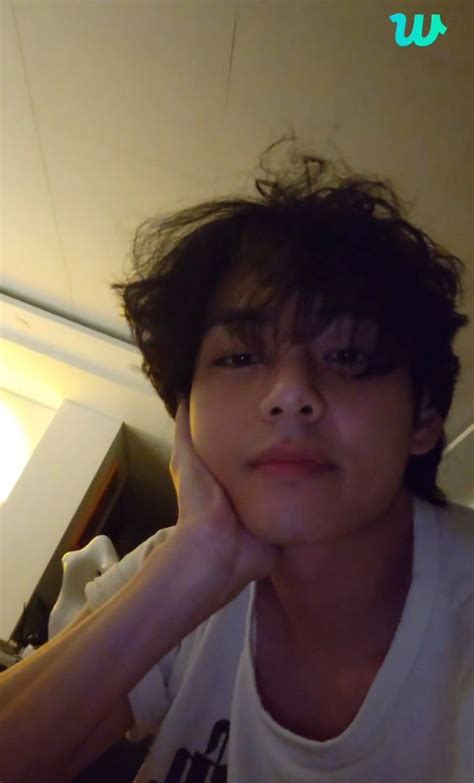 Taehyung Weverse Live Kim Taehyung Taehyung Bts Taehyung