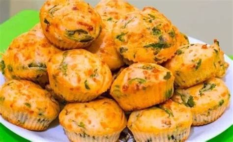 Muffins Aux Courgettes Et Mozzarella