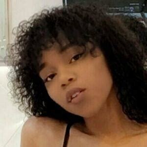 Emerome Simp Chat Emelinasmith Nude OnlyFans Leaks Page