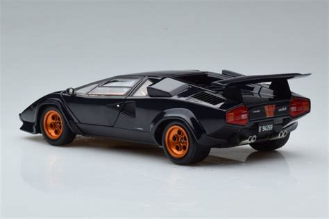 Lamborghini Countach Lp500s Walter Wolf Dark Blue Kyosho 118